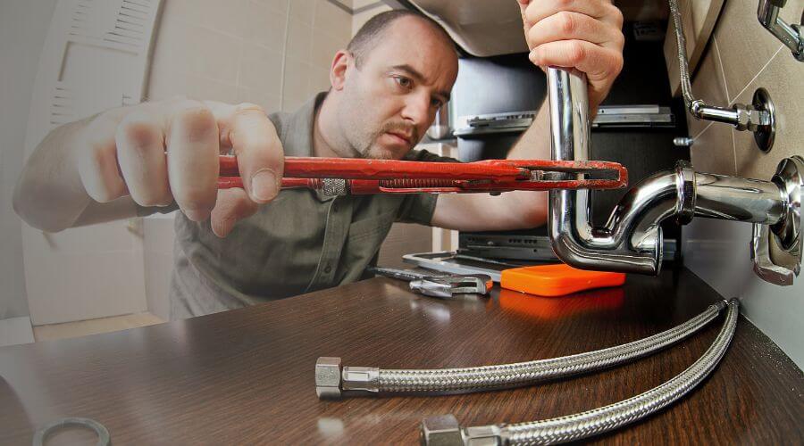 Professional sink repair in Oquawka, IL